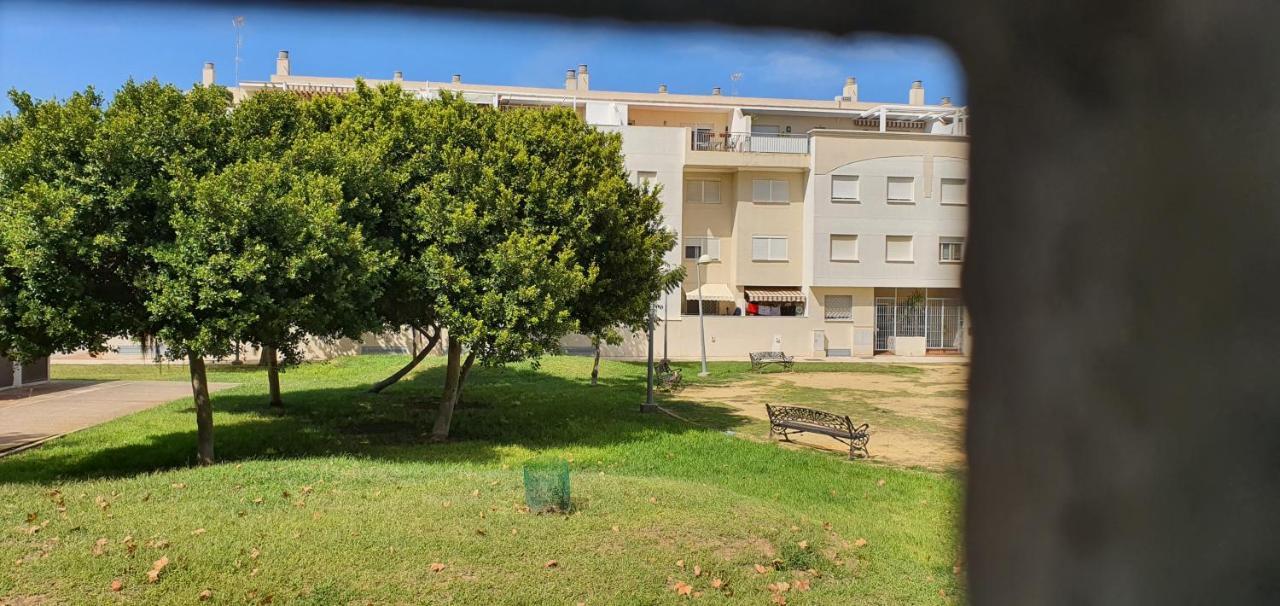 Apartamento Ciudad De Rota Exterior photo
